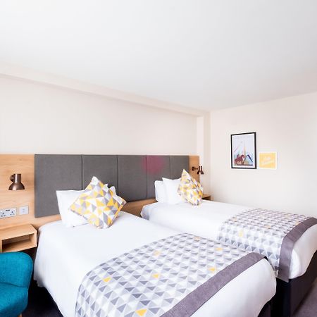 Holiday Inn Coventry M6, J2 By Ihg Екстер'єр фото